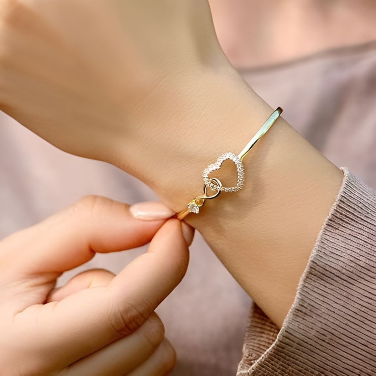 Esmeralda | Elegancka bransoletka z sercem nieskończoności