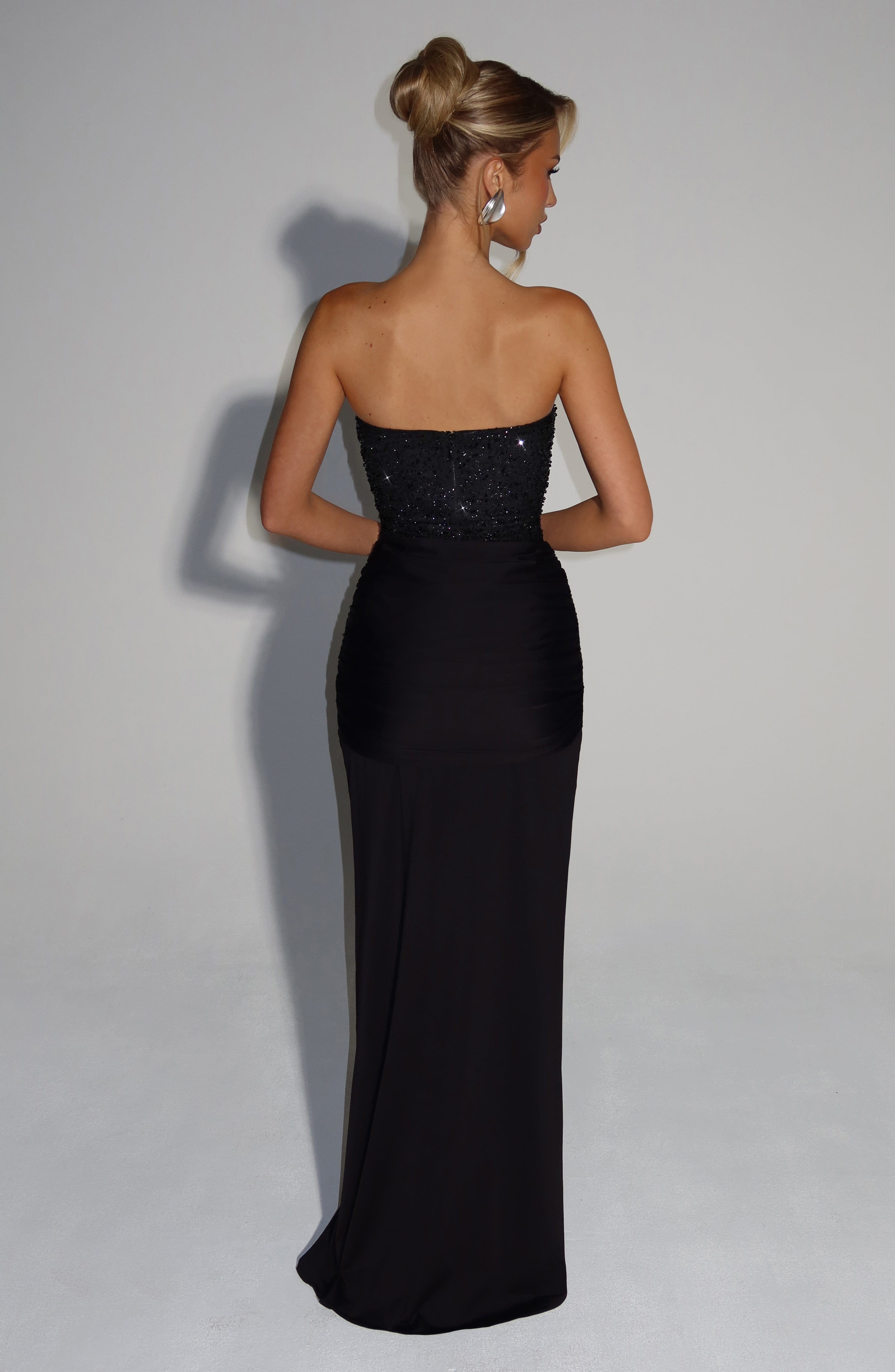 Dolores | Elegancka sukienka maxi bez ramiączek